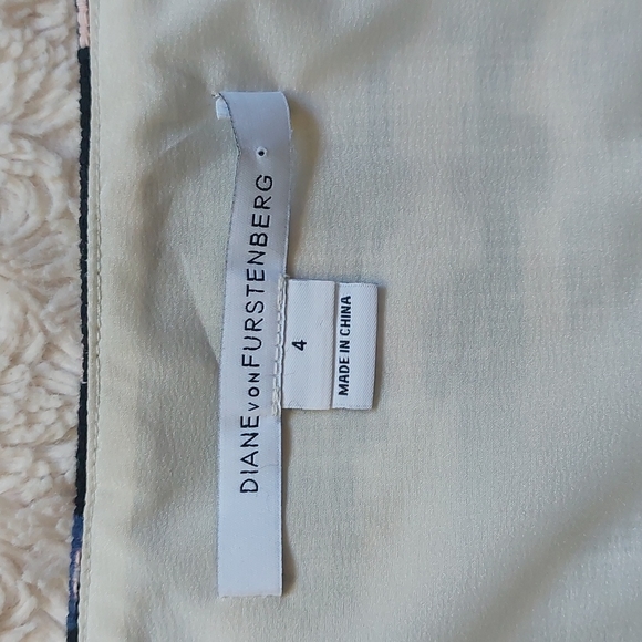 Diane Von Furstenberg Mini Skirt - Picture 3 of 9